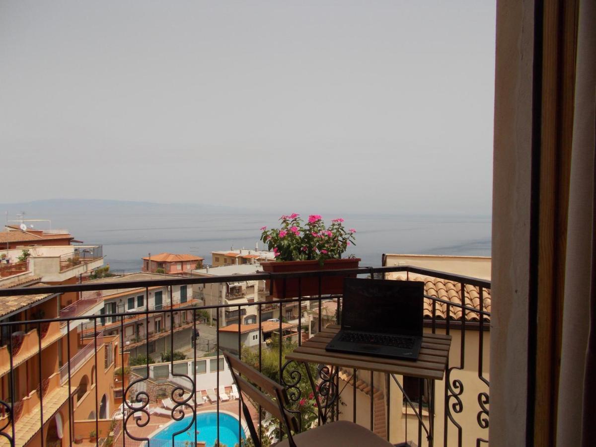 Il Melograno Apartment Taormina Esterno foto